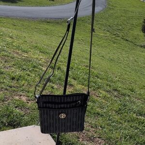Giani Bernini Annabelle Signature Crossbody Black And Grey With Adj Strap